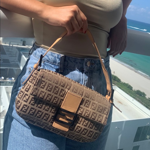 SOLD - Picture 2 of 11